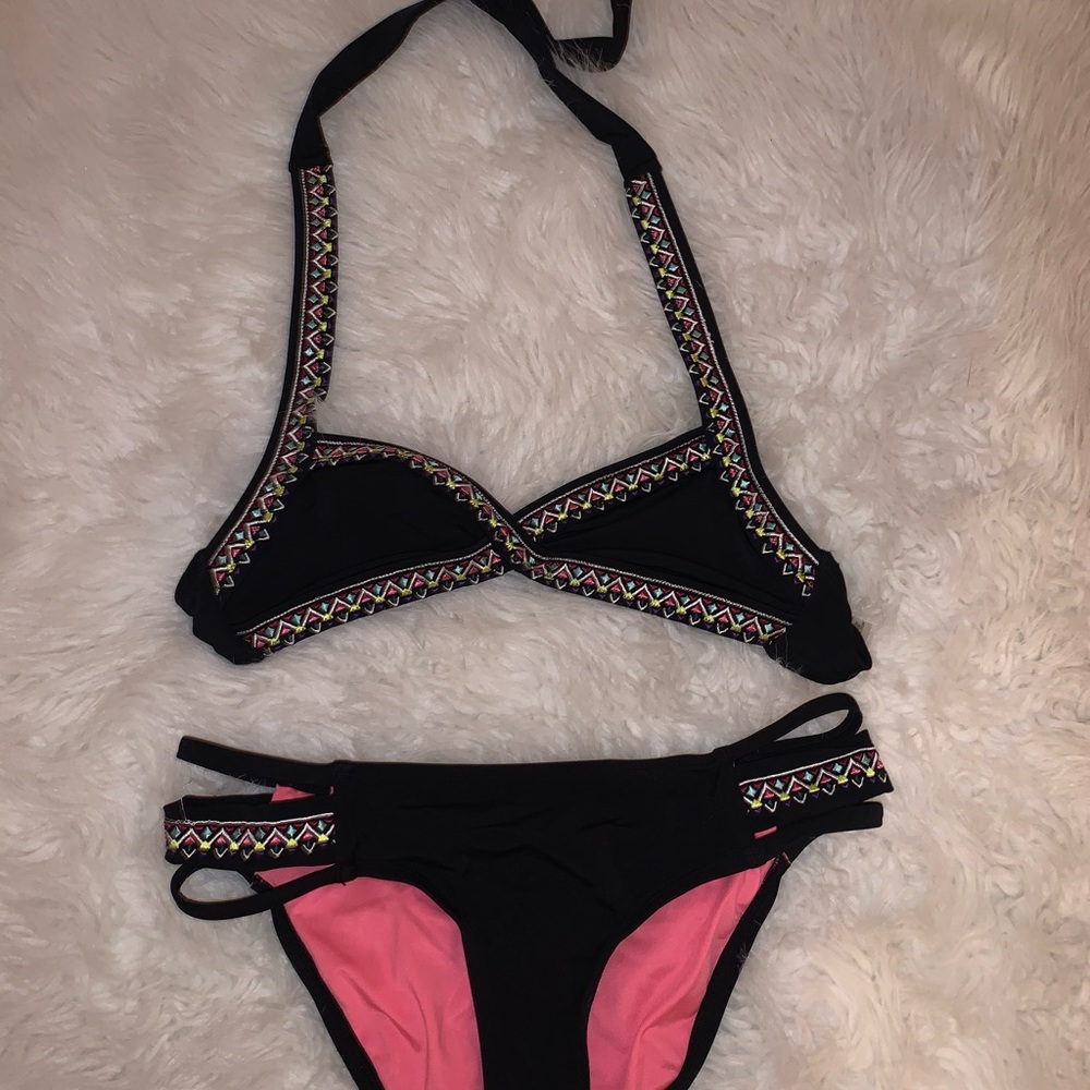 Women’s PINK VS triangle bikini